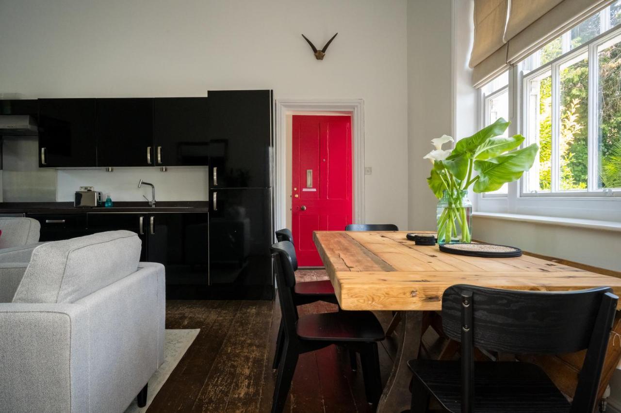 Birdsong & Pine: Parking & Garden Apartment Worthing Exterior photo